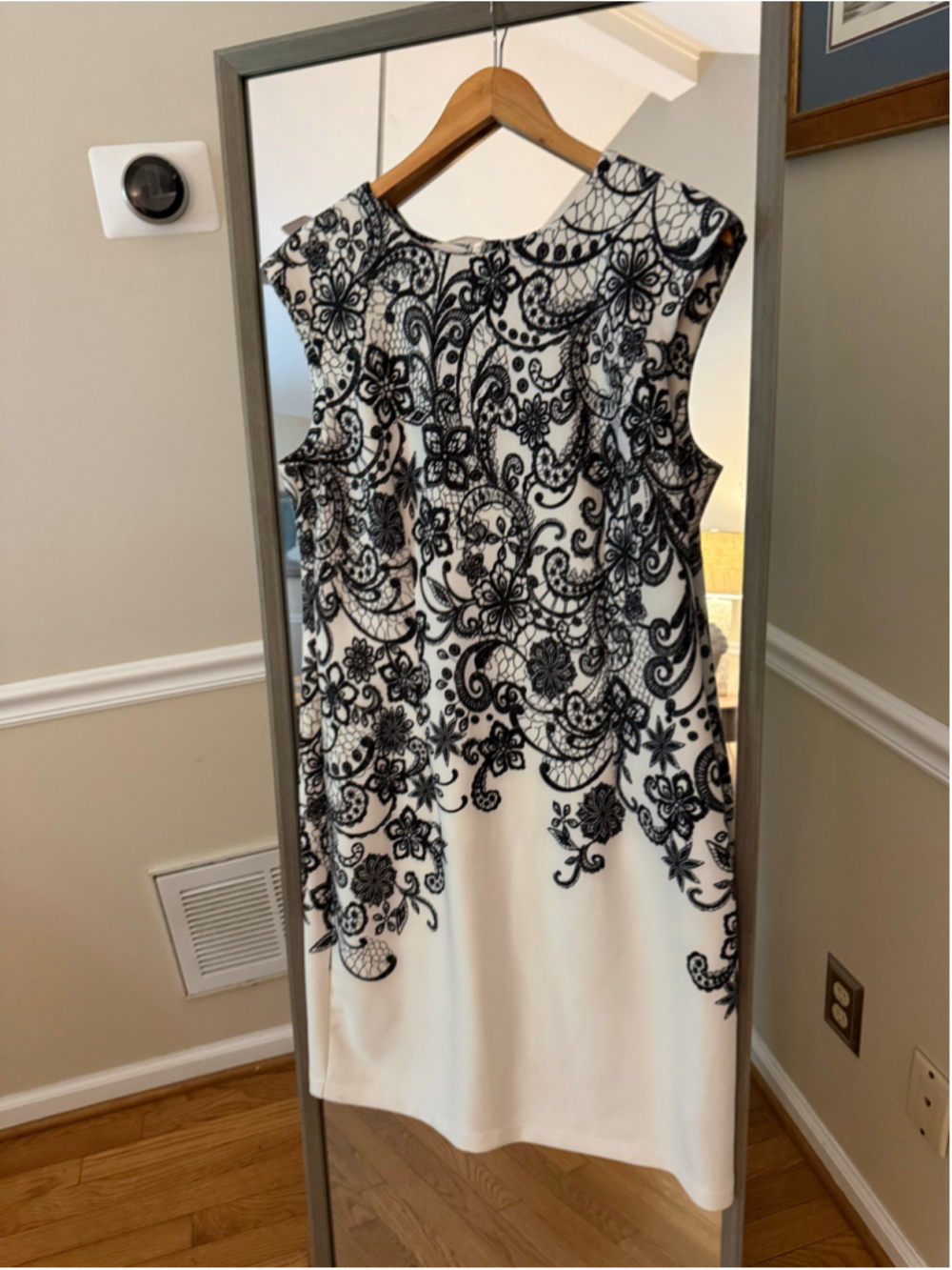 Women's R&K Black and White Floral Lace Midi Dress Size 16
